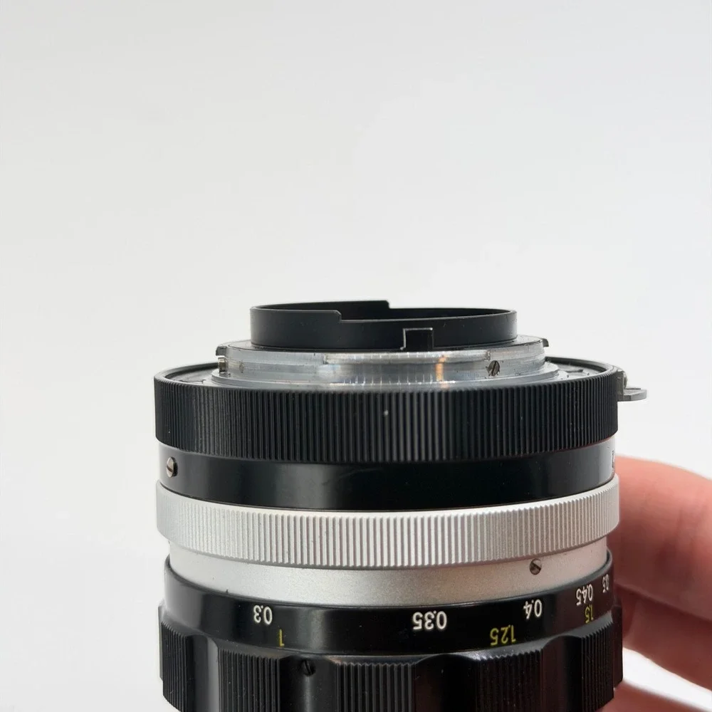 MINT Nippon Kogaku Nikkor-O Auto 35mm f2 Wide Angle Lens NON AI Nikon F Mount